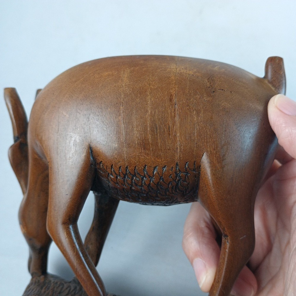Hand Carved Grazing Antelope Oryx Gazelle Brown Sculpture Statue Hard Wood 5" - Picture 8 of 12